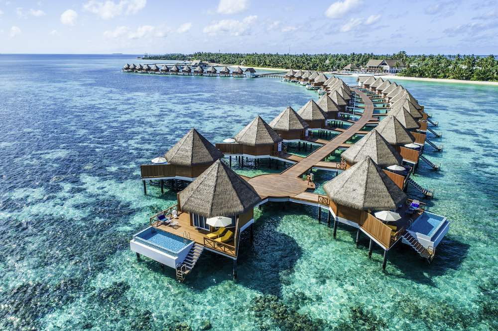 Mercure Maldives Kooddoo Resort resort